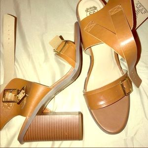 Route 66 Camel Brown sandal heels buckle size 11